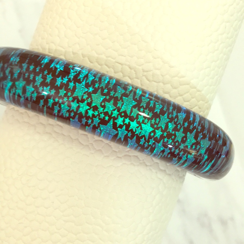 New Star Filled Aurora Borealis Bracelet⭐️ - Picture 5 of 8